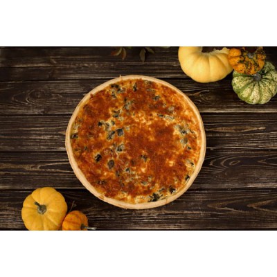 Пиріг з куркою та грибами