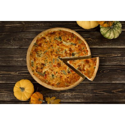 Пиріг з куркою та овочами