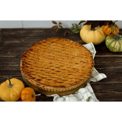 Пиріг з телятиною та овочами