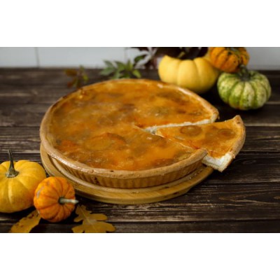 Пиріг з абрикосом та сиром