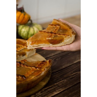 Пиріг з абрикосом та заварним кремом