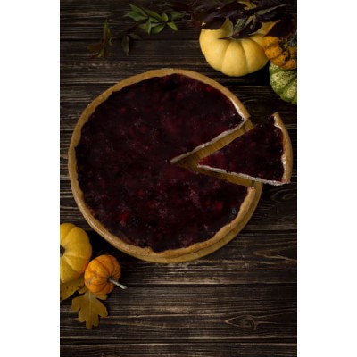 Пиріг з вишнею та сиром