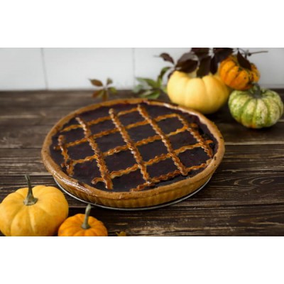 Пиріг з вишнею та заварним кремом