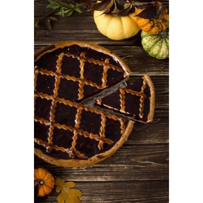 Пиріг з вишнею та заварним кремом