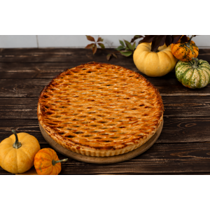 Пиріг з телятиною та овочами